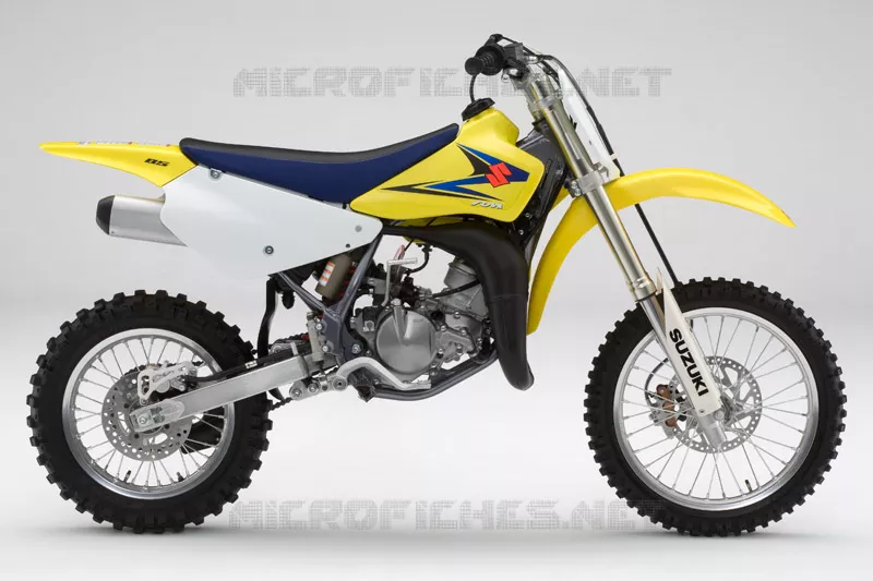 * PHOTOGRAPHIE DE COULEUR RM85K8 * Suzuki MOTO 85 RM 2010  RM85LL0(P3/P28)