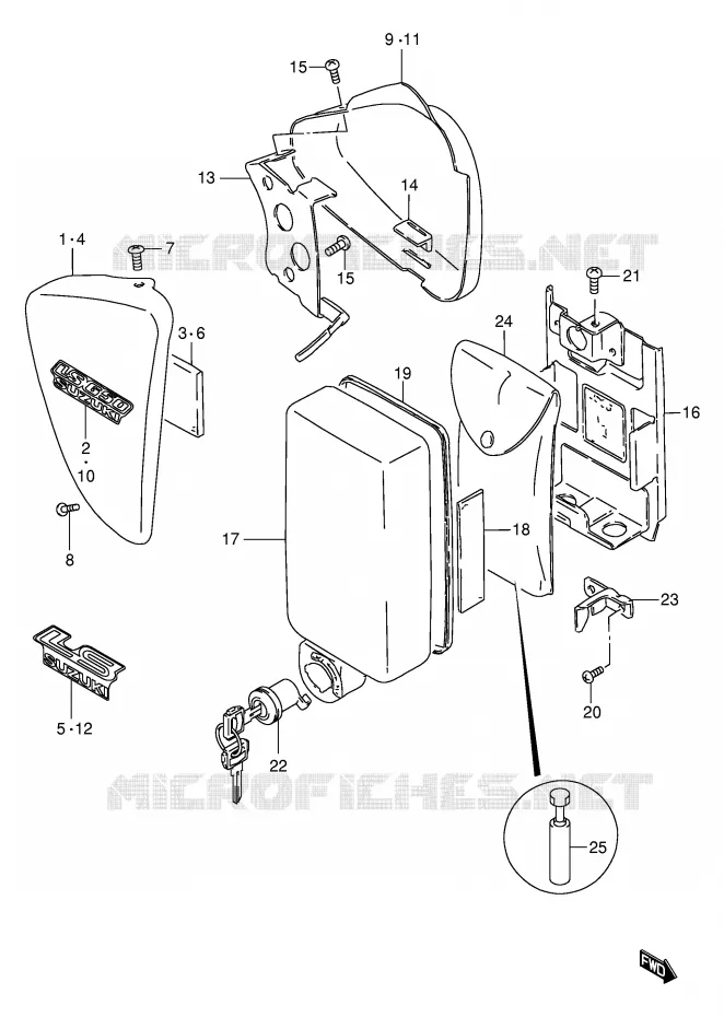 CARENAGES ARRIERE  (MODELE Y/K1) Suzuki MOTO 650 BOULEVARD 1999  LS650PX(E3/E28)
