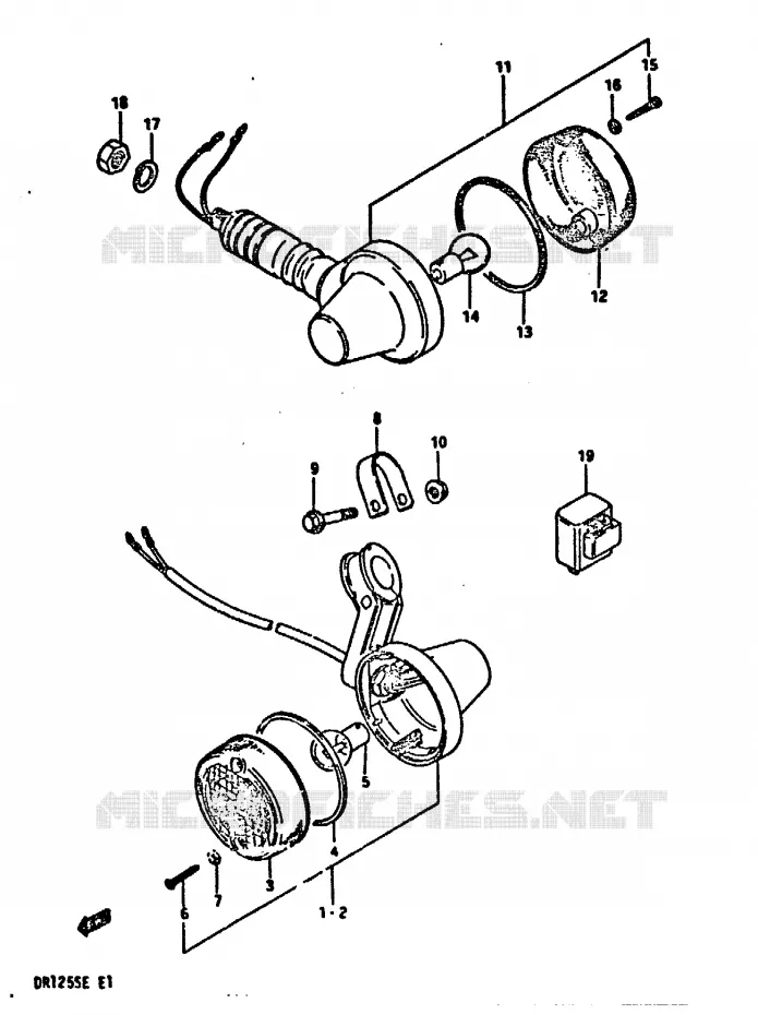 CLIGNOTANTS (E2) Suzuki MOTO 125 DR 1984  DR125SE