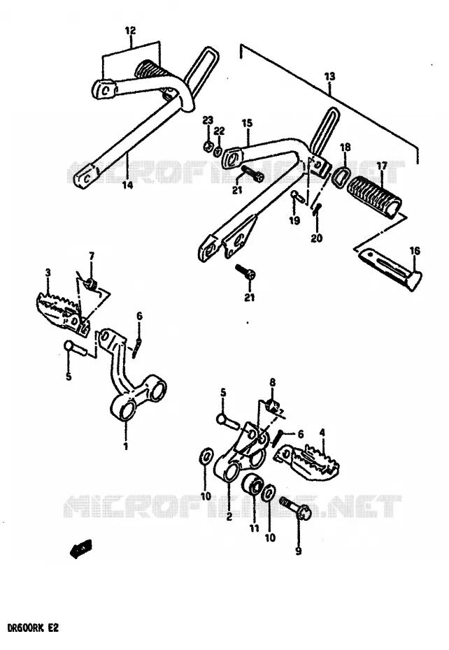 REPOSE PIED Suzuki MOTO 600 DR 1988  DR600RJ(E2)