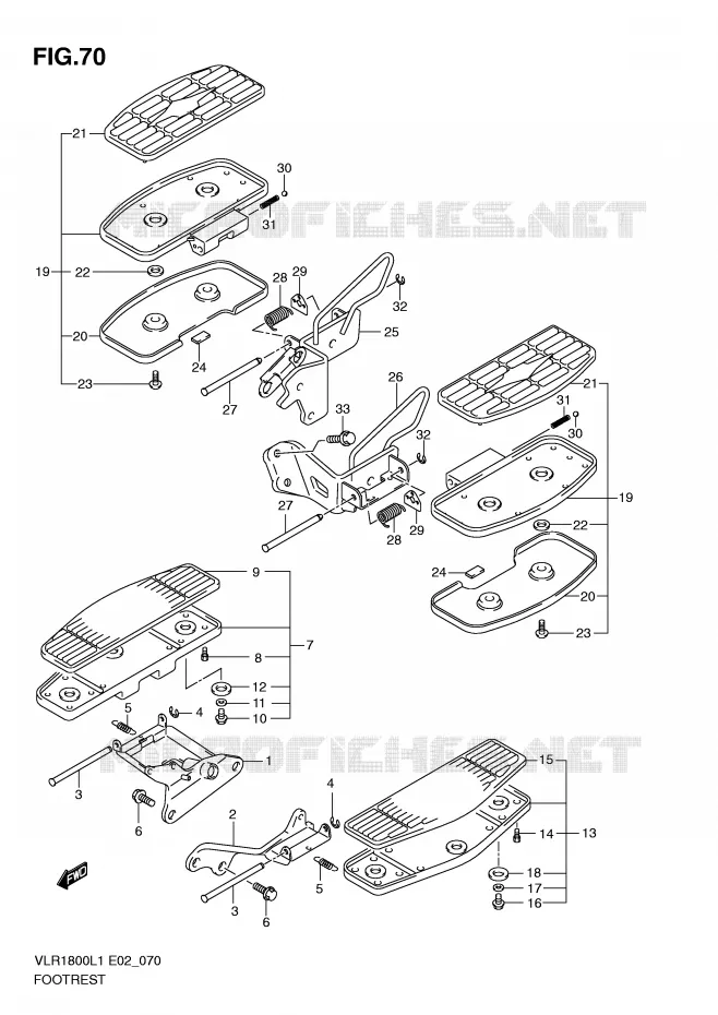 REPOSE PIEDS (VLR1800TL1 E24) Suzuki MOTO 1800 INTRUDER 2011  VLR1800TL1(E2)