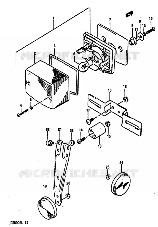 FEU ARRIERE Suzuki MOTO 800 DR 1990  DR800SL(L)