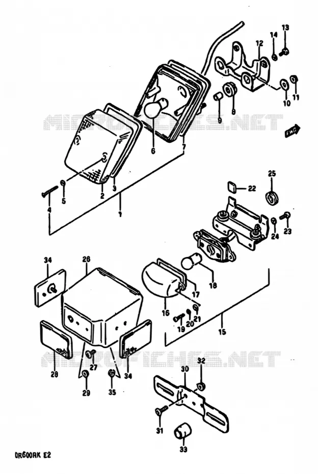 ENSEMBLE FEU ARRIERE Suzuki MOTO 600 DR 1987  DR600R H/DR600RU H